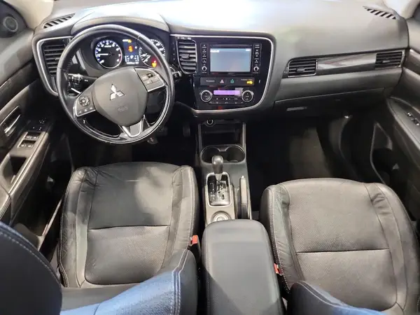 JA4AZ3A37GZ038832 2016 MITSUBISHI OUTLANDER - Image 8