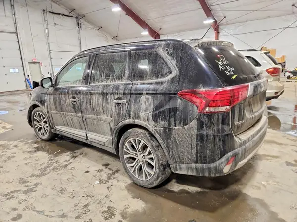 JA4AZ3A37GZ057378 2016 MITSUBISHI OUTLANDER - Image 2