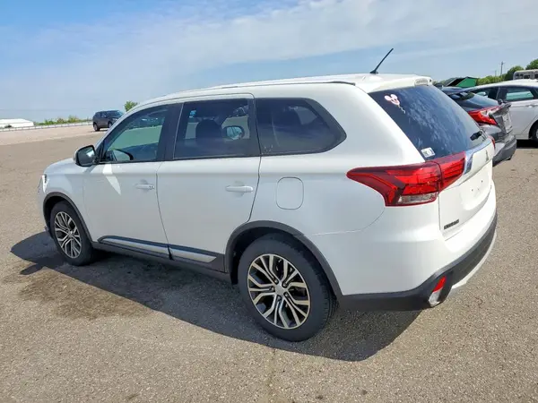 JA4AZ3A37GZ060023 2016 MITSUBISHI OUTLANDER - Image 2