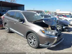 JA4AZ3A37HZ004214 2017 MITSUBISHI OUTLANDER