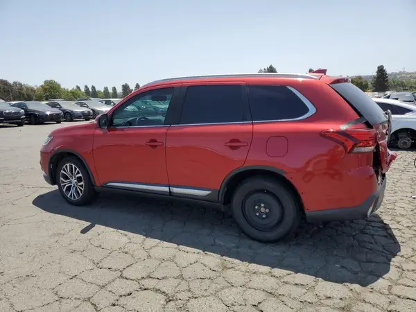 JA4AZ3A37HZ038945 2017 MITSUBISHI OUTLANDER - Image 2