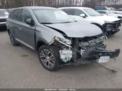 JA4AZ3A37JJ005089 2018 MITSUBISHI OUTLANDER