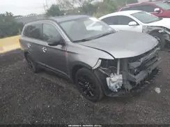 JA4AZ3A37JZ047490 2018 MITSUBISHI OUTLANDER