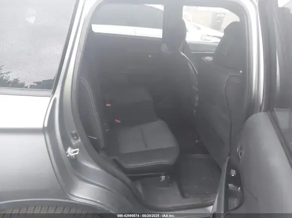 JA4AZ3A37JZ047490 2018 MITSUBISHI OUTLANDER - Image 8