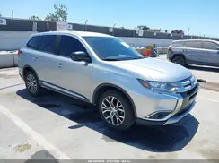 JA4AZ3A37JZ052916 2018 MITSUBISHI OUTLANDER