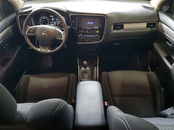 JA4AZ3A37JZ056559 2018 MITSUBISHI OUTLANDER - Image 8