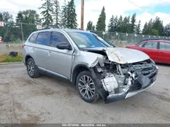 JA4AZ3A37JZ057100 2018 MITSUBISHI OUTLANDER