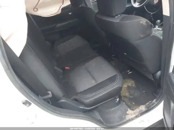 JA4AZ3A37KZ008156 2019 MITSUBISHI OUTLANDER - Image 8