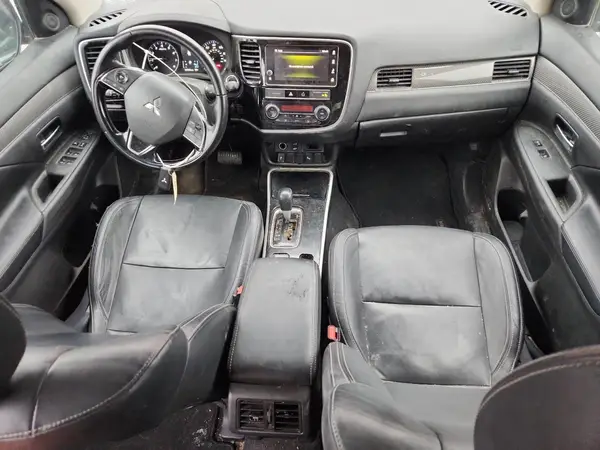 JA4AZ3A37KZ011073 2019 MITSUBISHI OUTLANDER - Image 8