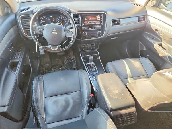 JA4AZ3A37KZ014152 2019 MITSUBISHI OUTLANDER - Image 8