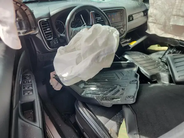 JA4AZ3A37KZ022137 2019 MITSUBISHI OUTLANDER - Image 8