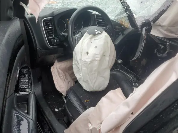 JA4AZ3A37KZ025393 2019 MITSUBISHI OUTLANDER - Image 8