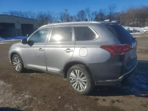 JA4AZ3A37KZ026933 2019 MITSUBISHI OUTLANDER - Image 2