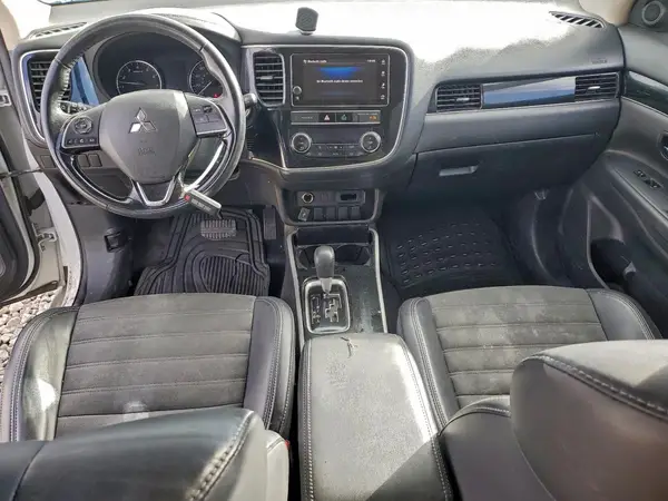 JA4AZ3A37KZ034952 2019 MITSUBISHI OUTLANDER - Image 8
