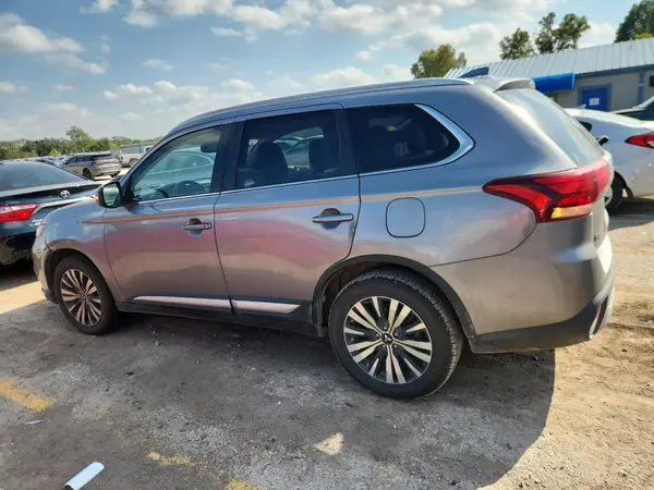 JA4AZ3A37KZ039147 2019 MITSUBISHI OUTLANDER - Image 2