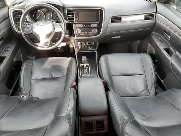 JA4AZ3A37KZ040203 2019 MITSUBISHI OUTLANDER - Image 8