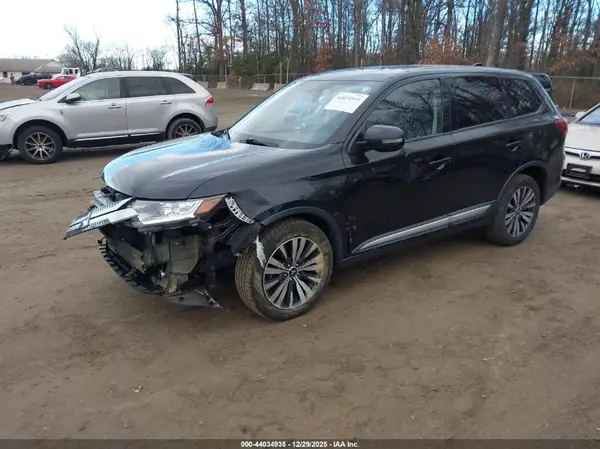 JA4AZ3A37KZ043490 2019 MITSUBISHI OUTLANDER - Image 2