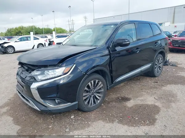 JA4AZ3A37KZ044512 2019 MITSUBISHI OUTLANDER - Image 2