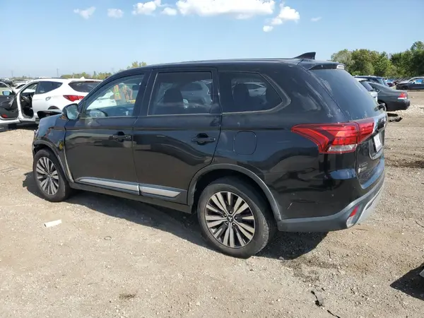 JA4AZ3A37KZ044882 2019 MITSUBISHI OUTLANDER - Image 2