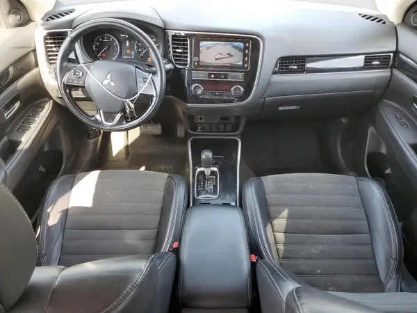 JA4AZ3A37KZ044882 2019 MITSUBISHI OUTLANDER - Image 8
