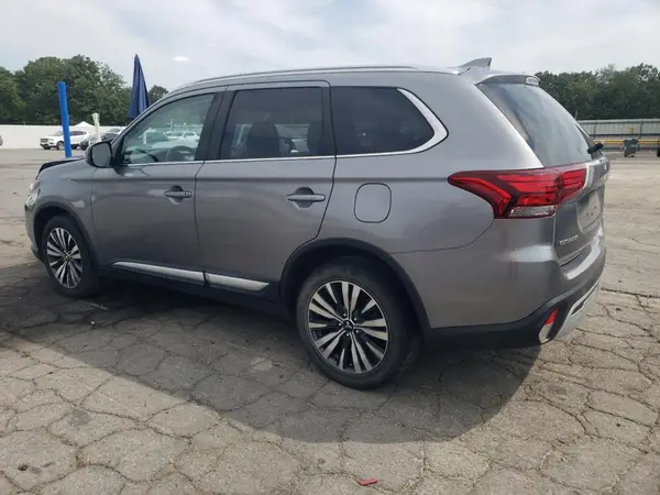 JA4AZ3A37LJ000509 2020 MITSUBISHI OUTLANDER - Image 2