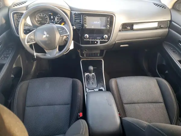 JA4AZ3A37LZ019434 2020 MITSUBISHI OUTLANDER - Image 8