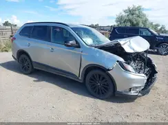JA4AZ3A37LZ030756 2020 MITSUBISHI OUTLANDER