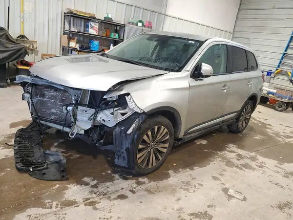 JA4AZ3A37LZ044558 2020 MITSUBISHI OUTLANDER - Image 1