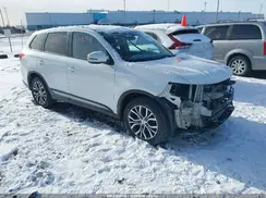 JA4AZ3A38GZ001403 2016 MITSUBISHI OUTLANDER