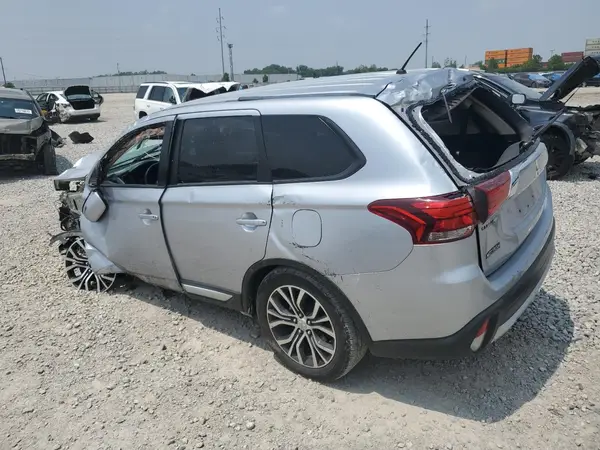 JA4AZ3A38GZ004611 2016 MITSUBISHI OUTLANDER - Image 2