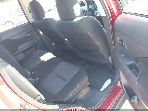 JA4AZ3A38GZ004981 2016 MITSUBISHI OUTLANDER - Image 8