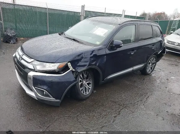 JA4AZ3A38GZ007184 2016 MITSUBISHI OUTLANDER - Image 2