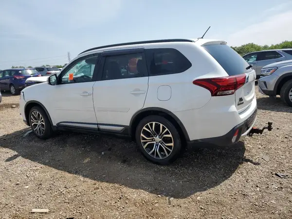 JA4AZ3A38GZ007847 2016 MITSUBISHI OUTLANDER - Image 2