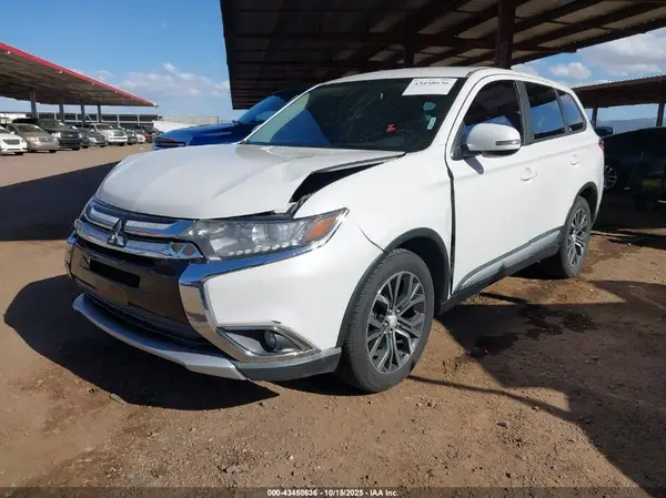 JA4AZ3A38GZ012921 2016 MITSUBISHI OUTLANDER - Image 2
