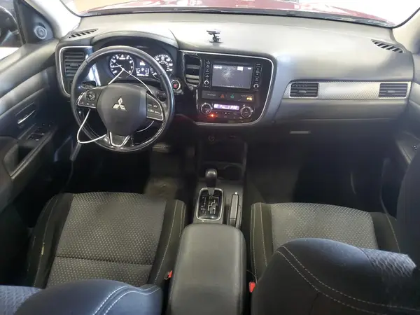 JA4AZ3A38GZ016774 2016 MITSUBISHI OUTLANDER - Image 8
