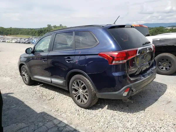 JA4AZ3A38GZ020873 2016 MITSUBISHI OUTLANDER - Image 2