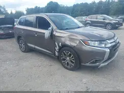 JA4AZ3A38GZ021019 2016 MITSUBISHI OUTLANDER