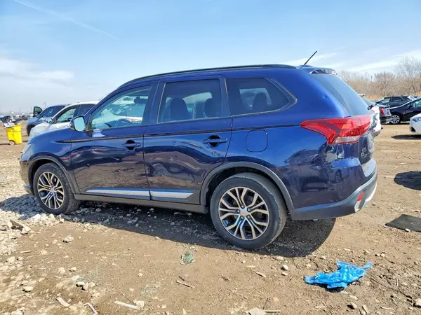 JA4AZ3A38GZ033588 2016 MITSUBISHI OUTLANDER - Image 2