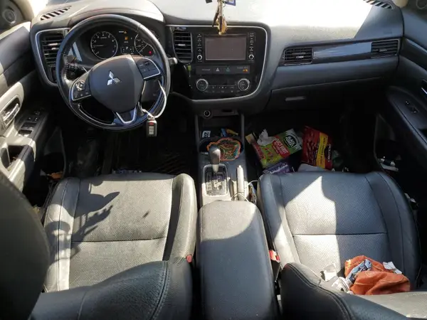 JA4AZ3A38GZ037706 2016 MITSUBISHI OUTLANDER - Image 8
