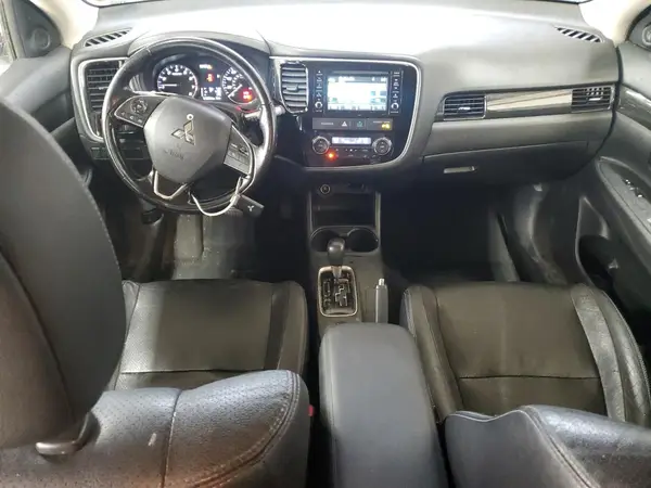 JA4AZ3A38GZ064291 2016 MITSUBISHI OUTLANDER - Image 8