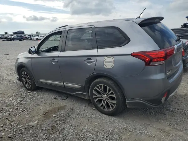 JA4AZ3A38GZ065053 2016 MITSUBISHI OUTLANDER - Image 2
