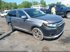 JA4AZ3A38HZ016498 2017 MITSUBISHI OUTLANDER