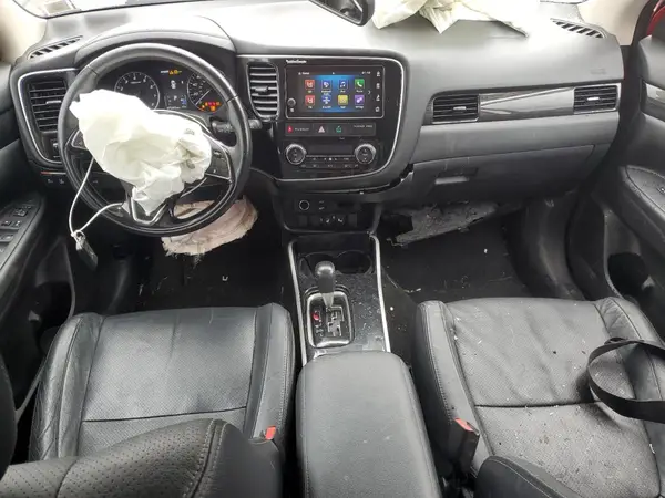 JA4AZ3A38HZ029753 2017 MITSUBISHI OUTLANDER - Image 8