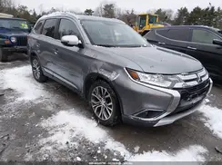 JA4AZ3A38HZ050019 2017 MITSUBISHI OUTLANDER