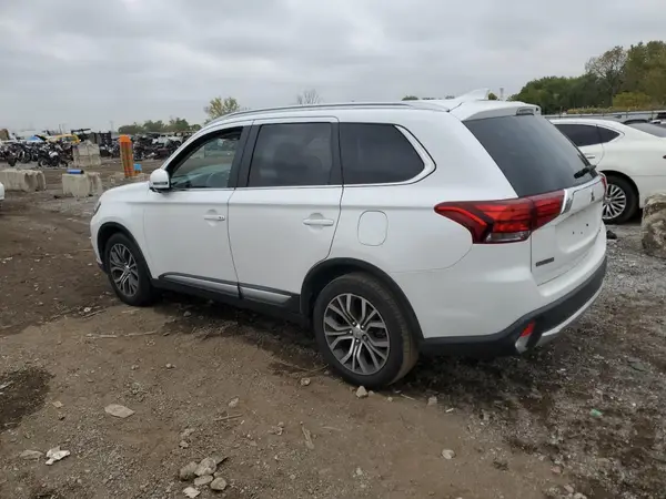 JA4AZ3A38HZ065488 2017 MITSUBISHI OUTLANDER - Image 2