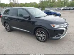 JA4AZ3A38JJ006283 2018 MITSUBISHI OUTLANDER