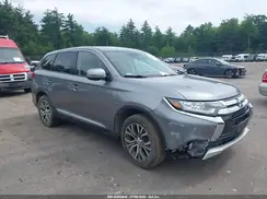 JA4AZ3A38JZ008648 2018 MITSUBISHI OUTLANDER