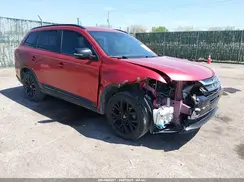 JA4AZ3A38JZ044193 2018 MITSUBISHI OUTLANDER