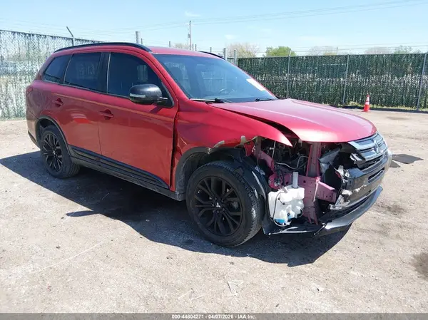 JA4AZ3A38JZ044193 2018 MITSUBISHI OUTLANDER - Image 1