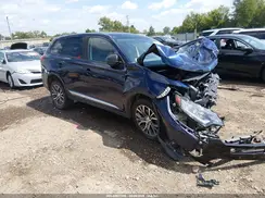 JA4AZ3A38JZ057140 2018 MITSUBISHI OUTLANDER